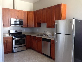 Photo of 494 8th Ave